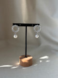 Boucles d’oreilles couronnes perlées